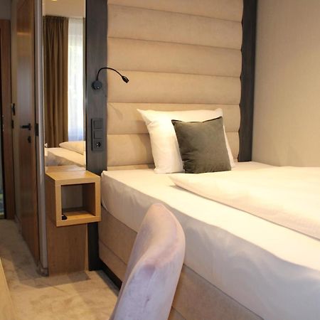 Hotel Reutlinger Hof 로이틀링겐 외부 사진
